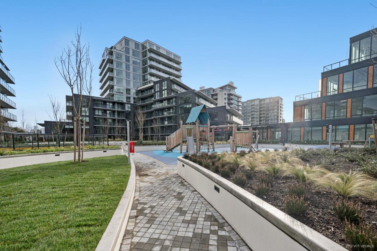 Richmond City Center Brand New 1 Bedroom 4 Guests Apartment - Chambres d’hôtes