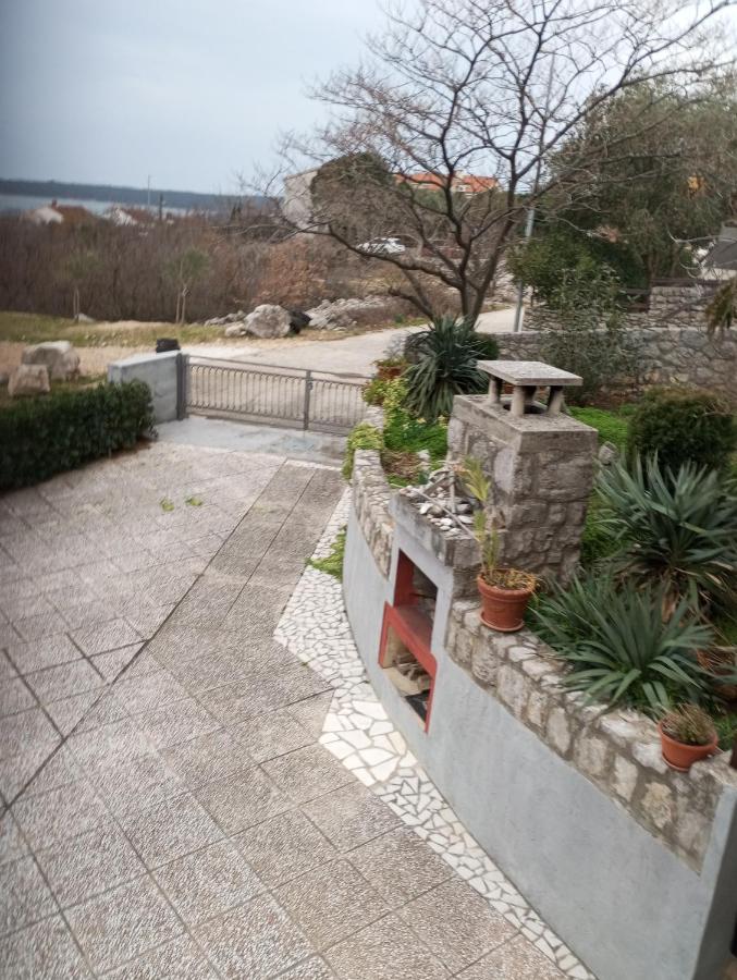 Apartman Dujmić - B&B Kornić