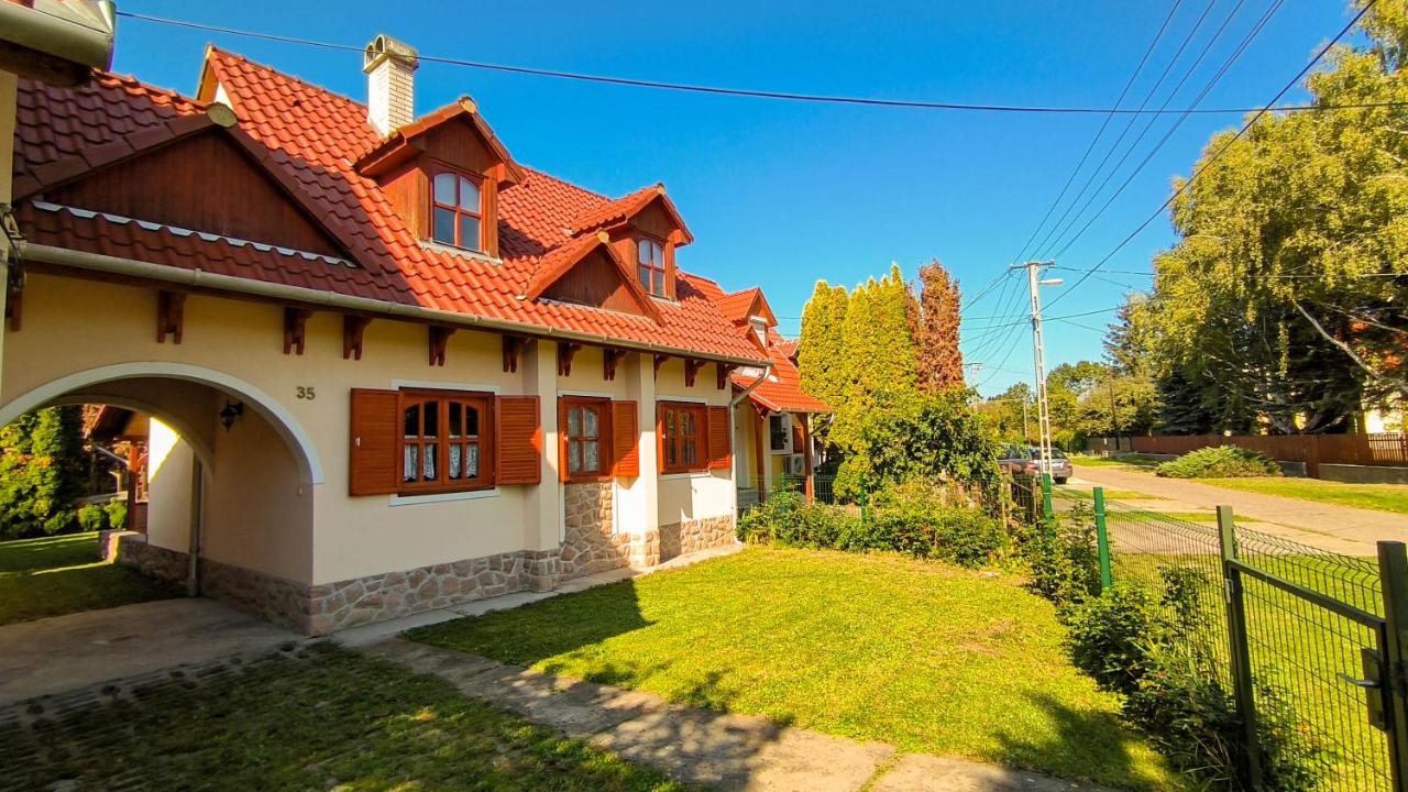 Apollo Vendégház - B&B