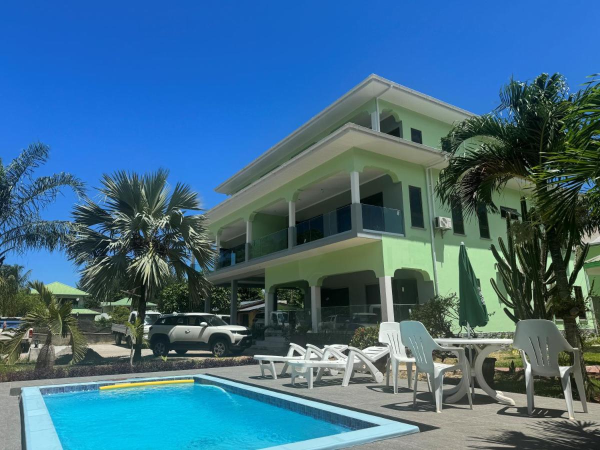 Green Palm Self Catering - B&B