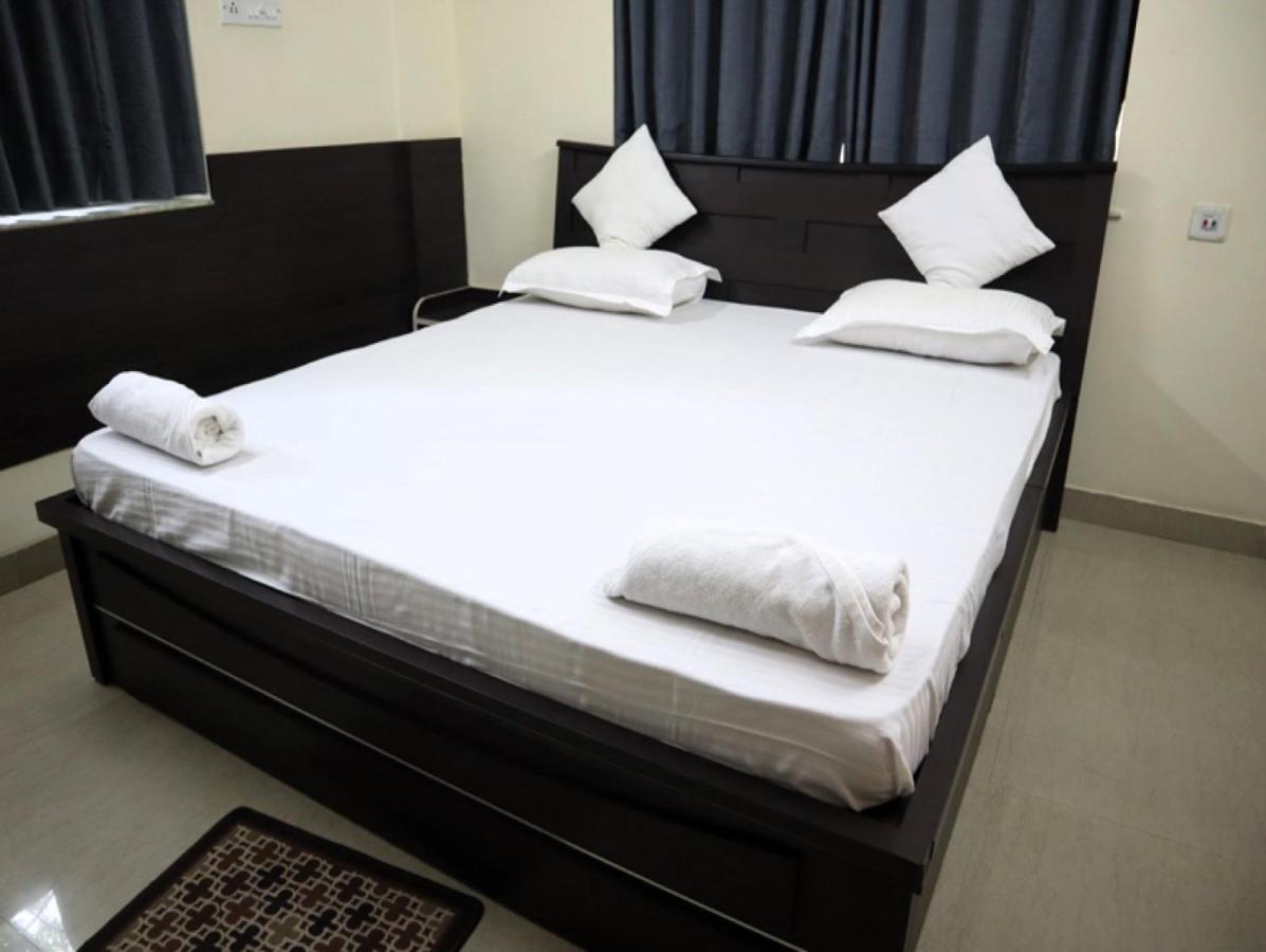 B&B Kalkutta - Shree Laxmi Guest House - Bed and Breakfast Kalkutta