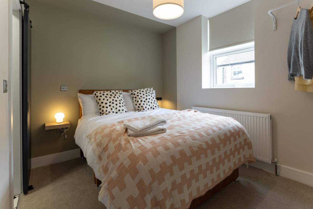 Broughton Place: Contemporary Apartments in Liverpool - B&B