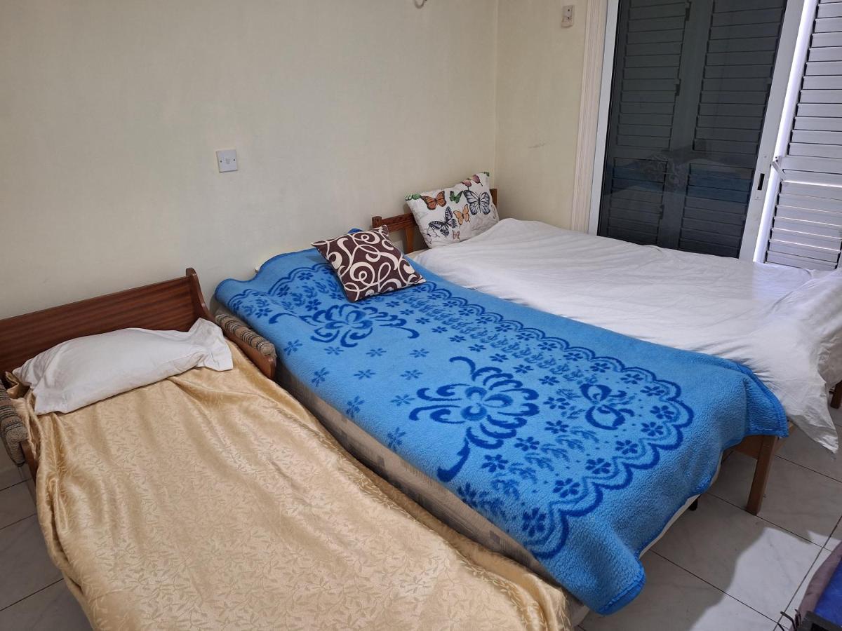 B&B Larnaka - Room with balcony in villa in quite area of Larnaca - Bed and Breakfast Larnaka