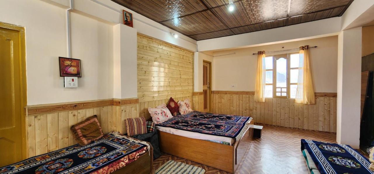 B&B Kāza - Buddha Homestay Kaza - Bed and Breakfast Kāza