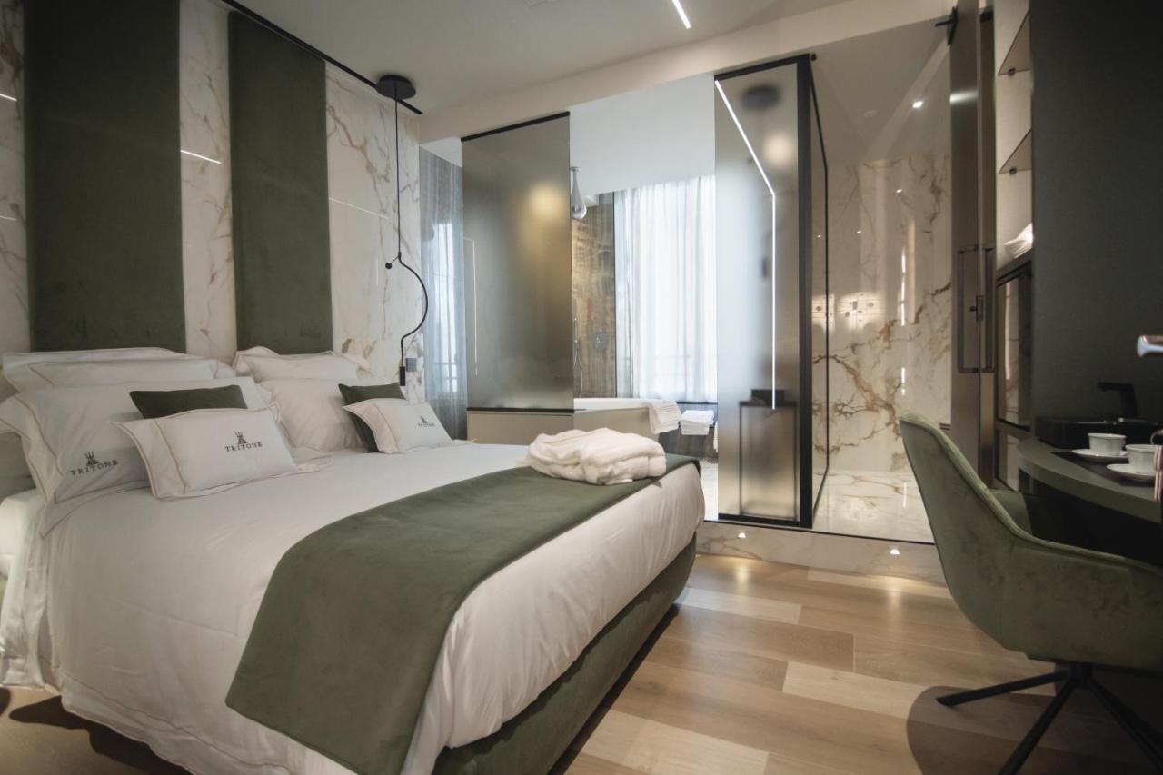 Double Room with Spa Bath