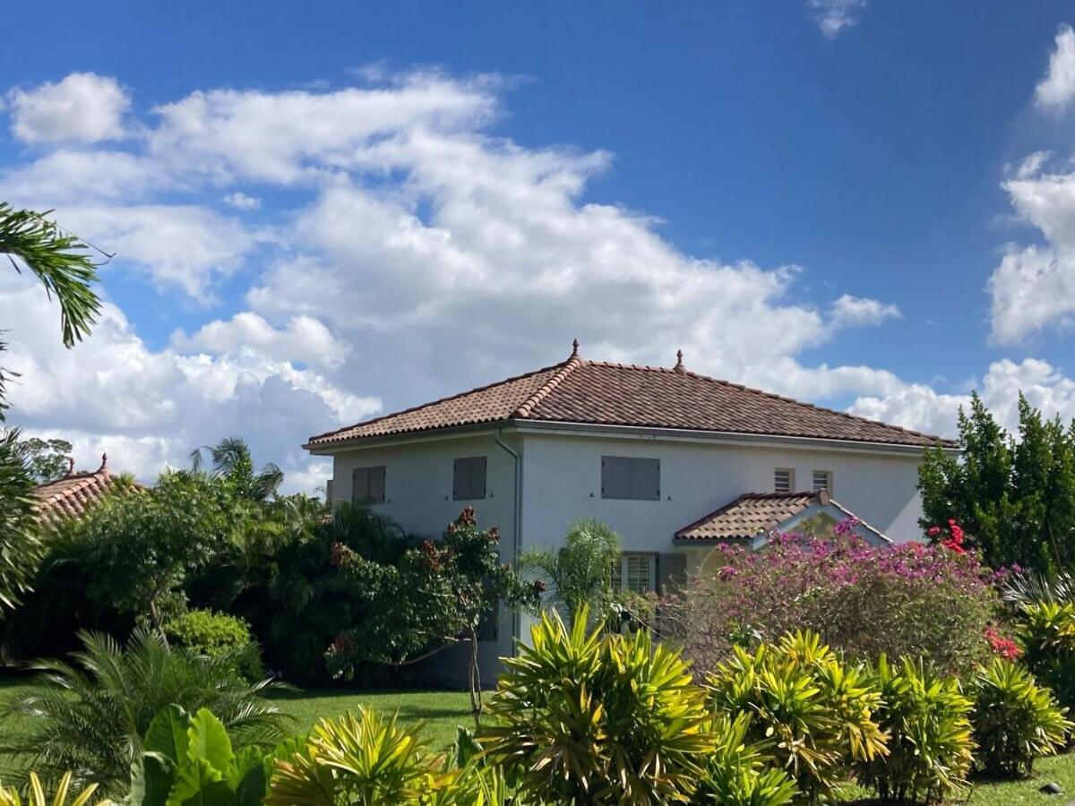Villa Saint Jean - Habitation Saint Charles - B&B Petit-Bourg