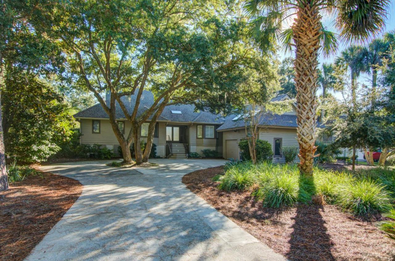 130 Turnberry Drive - B&B