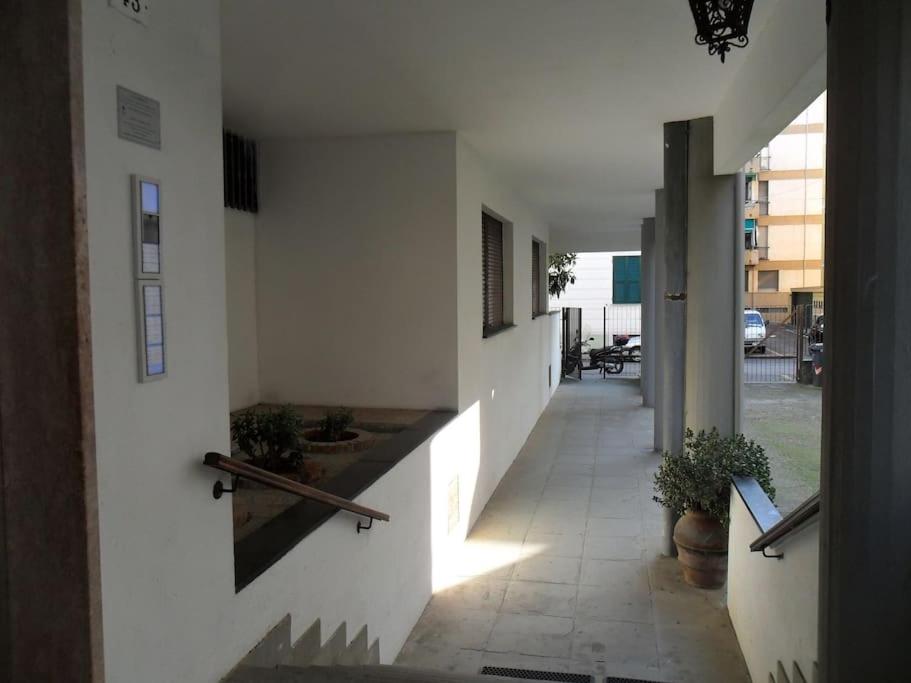 Three rooms close to the sea and services - B&B