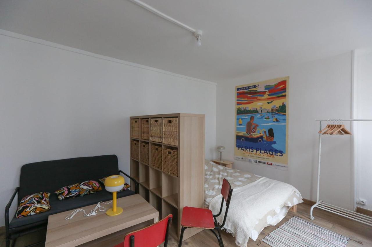 B&B Saint-Denis - Pretty cocoon in the heart of the city center - Bed and Breakfast Saint-Denis