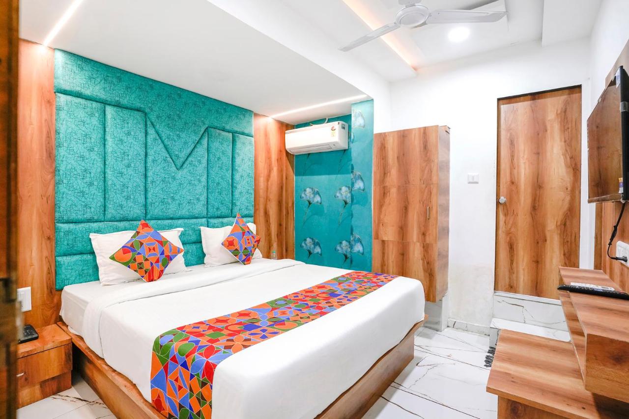 B&B Ahmedabad - FabExpress A1 Residency - Bed and Breakfast Ahmedabad