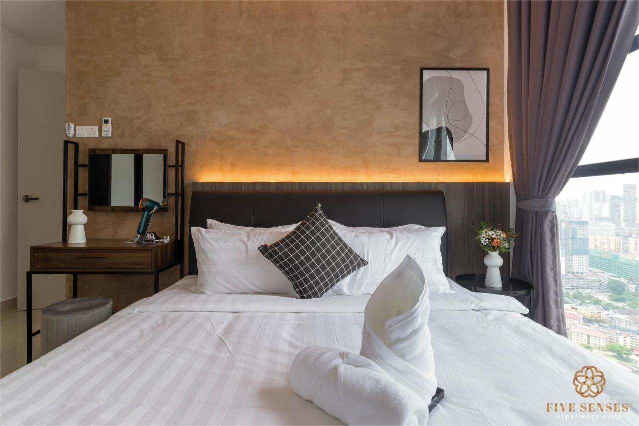 Premium Two Bedrooms Suite