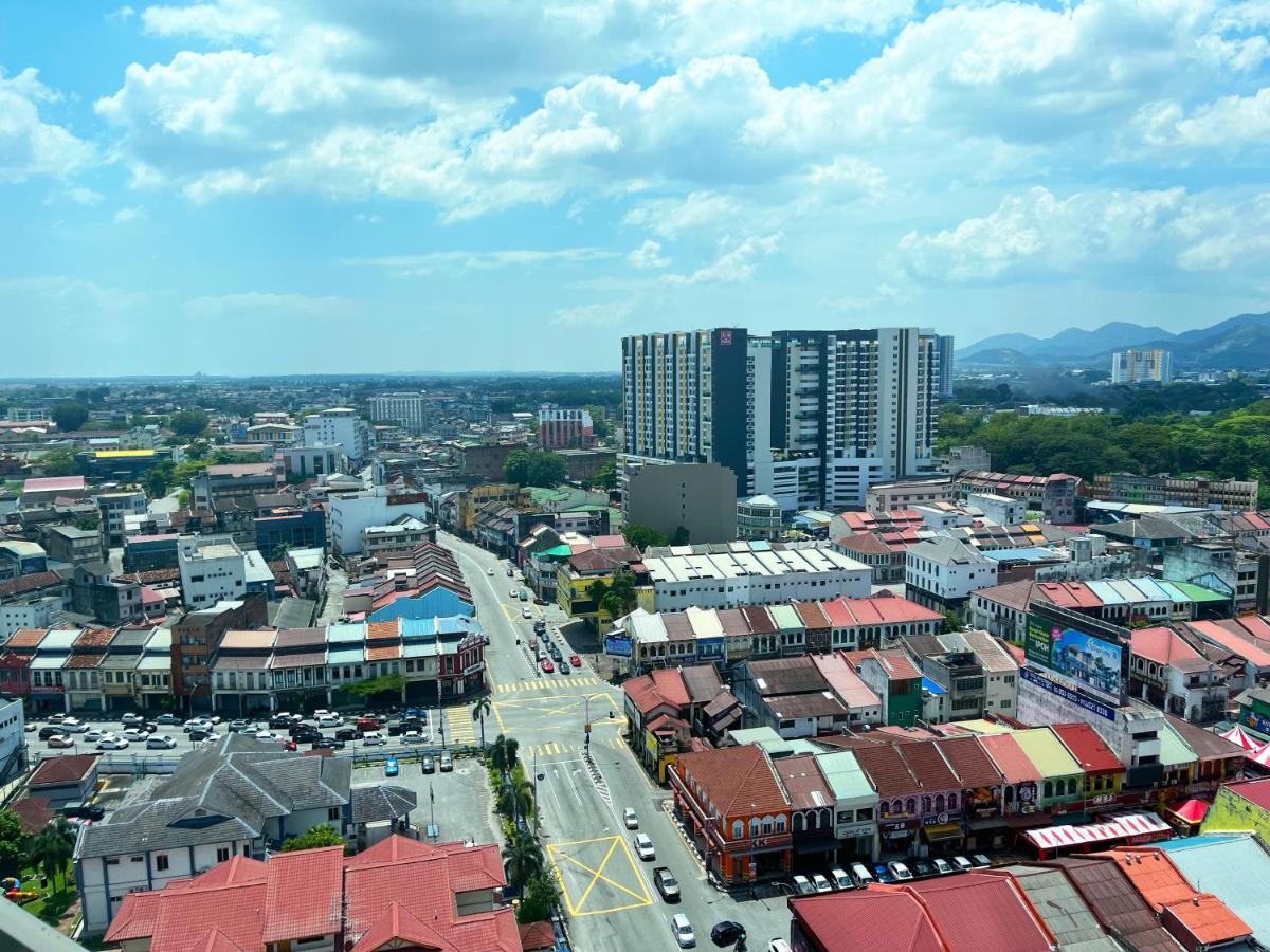 The Octagon Suites at Ipoh City Centre, 6 pax - B&B