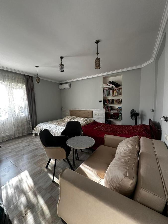 Dreibettzimmer mit Terrasse