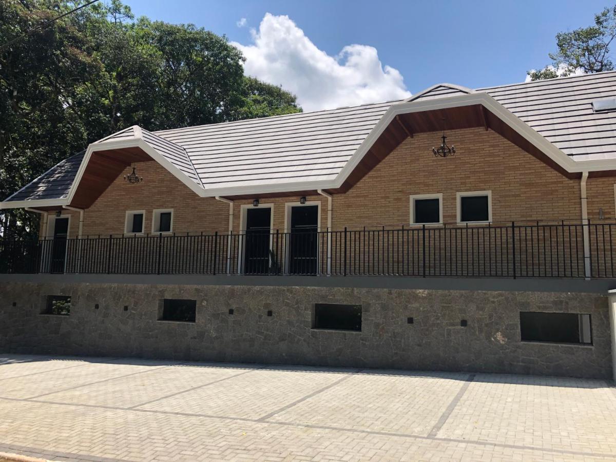 La Floresta Suites - B&B Campos do Jordão