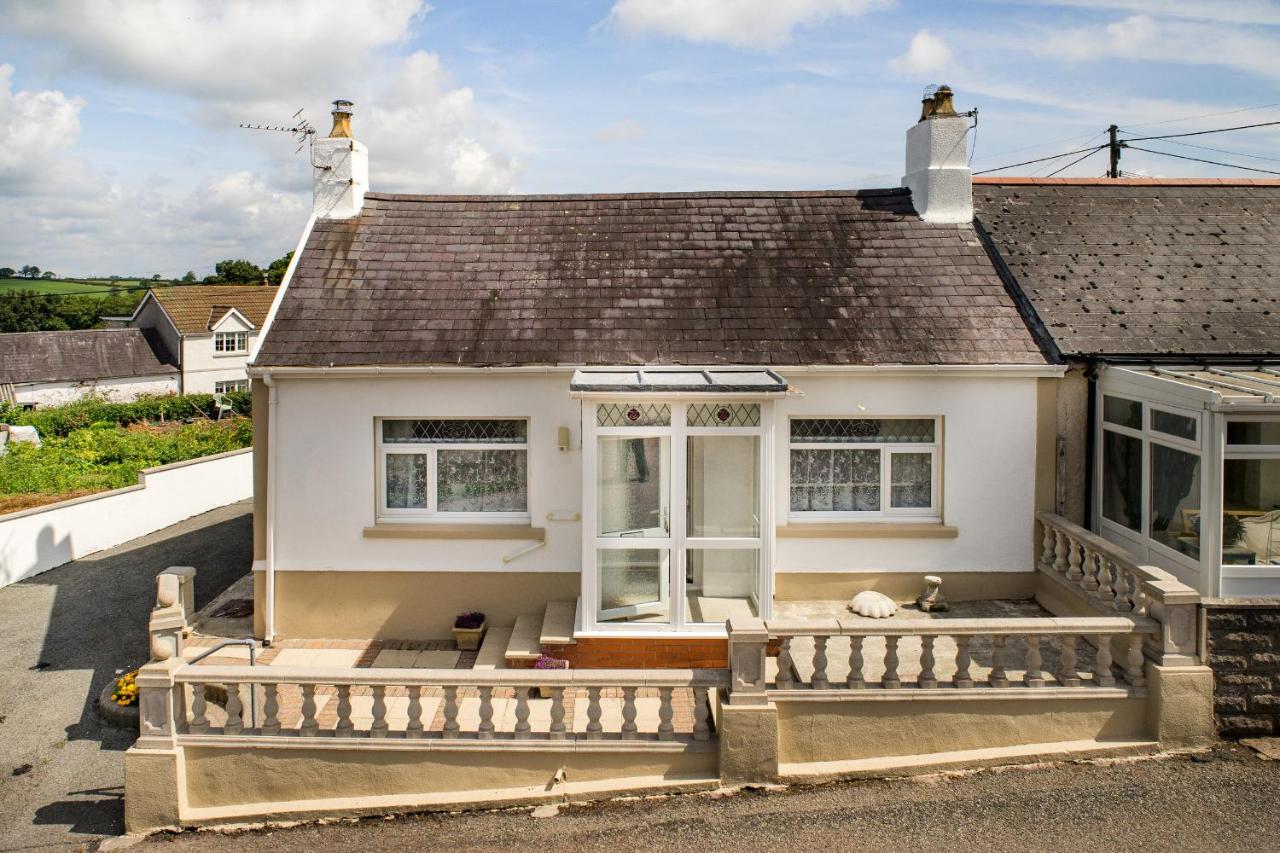 2 Rock Cottage Llansteffan - B&B Llanstephan