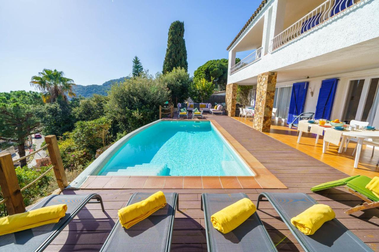 Sea Breeze Lux House - Private Pool & Aircon - B&B Tossa de Mar