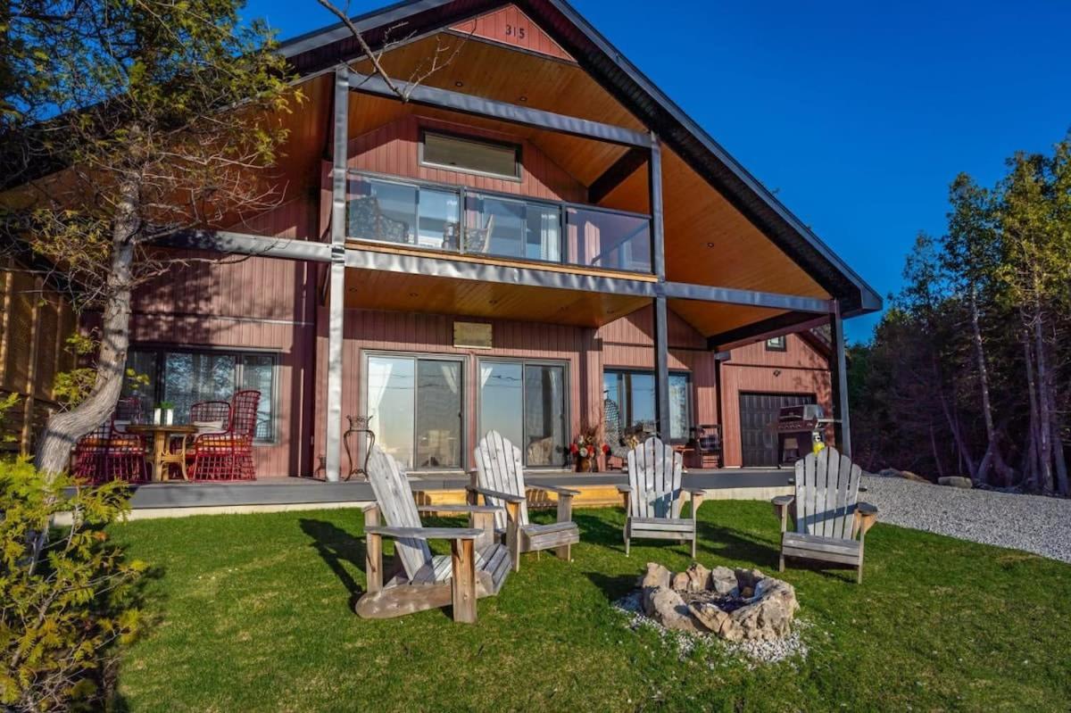 B&B Wiarton - Lakefront Luxury Cottage - Shining Star - Close to Sauble Beach - Bed and Breakfast Wiarton