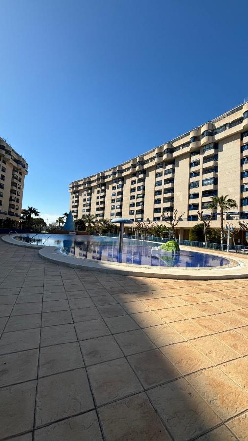 Apto. luminoso con vistas en playa de La Patacona - Chambres d’hôtes