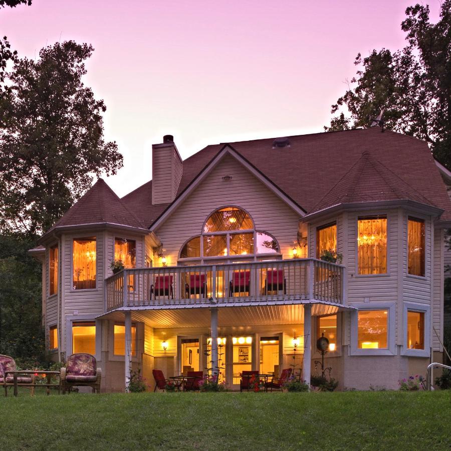 Cherry Valley Manor - Chambres d’hôtes