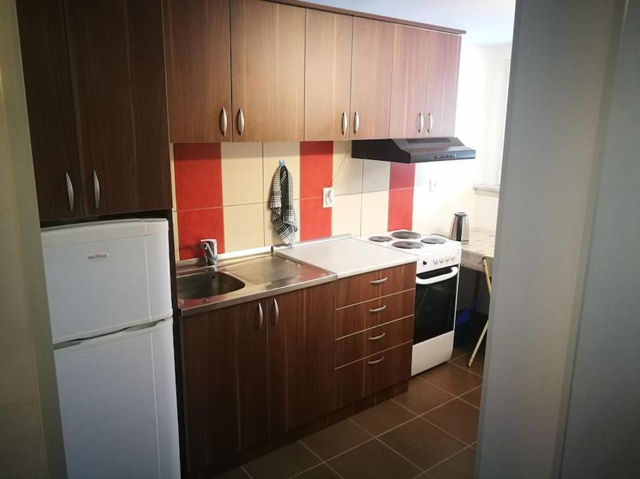 Cozy apartment for short term rent. - B&B