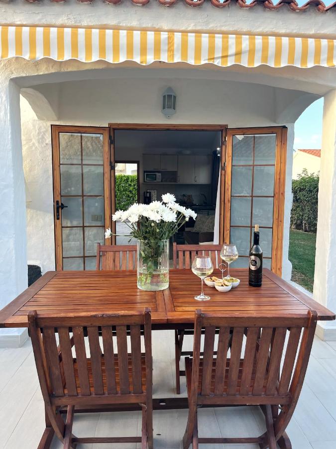 BuzzStays: 1-Bed Bungalow, Garden, Near Yumbo & Beach - Ferienwohnung Maspalomas