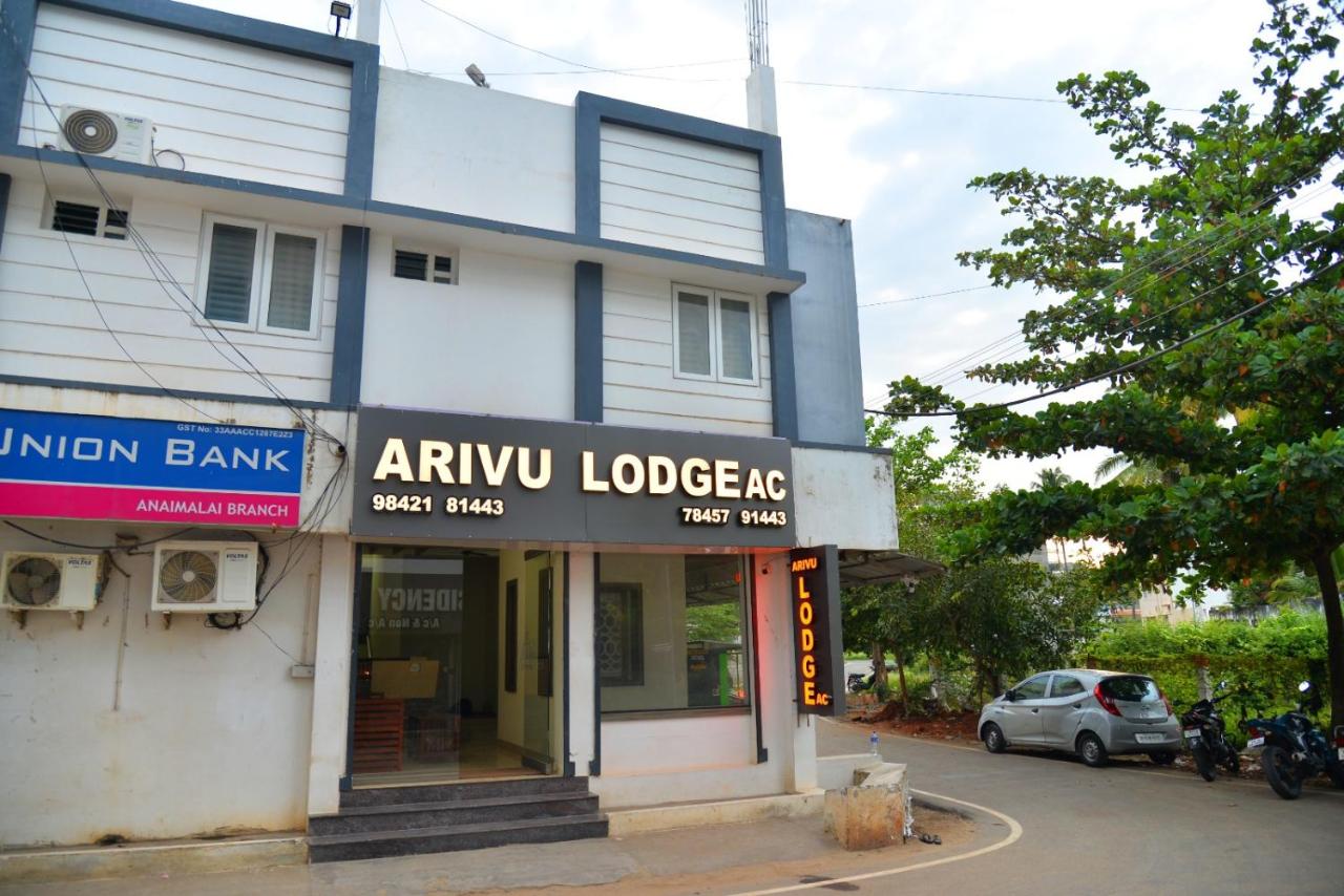 B&B Coimbatore - ARIVU LODGE AC - Bed and Breakfast Coimbatore