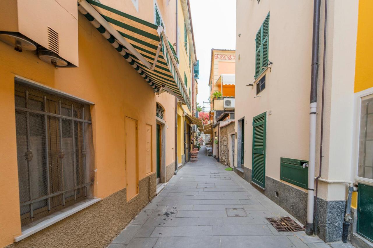 188b - Casa di NINA Moneglia con Terrazza - 2Min dal mare - B&B Moneglia