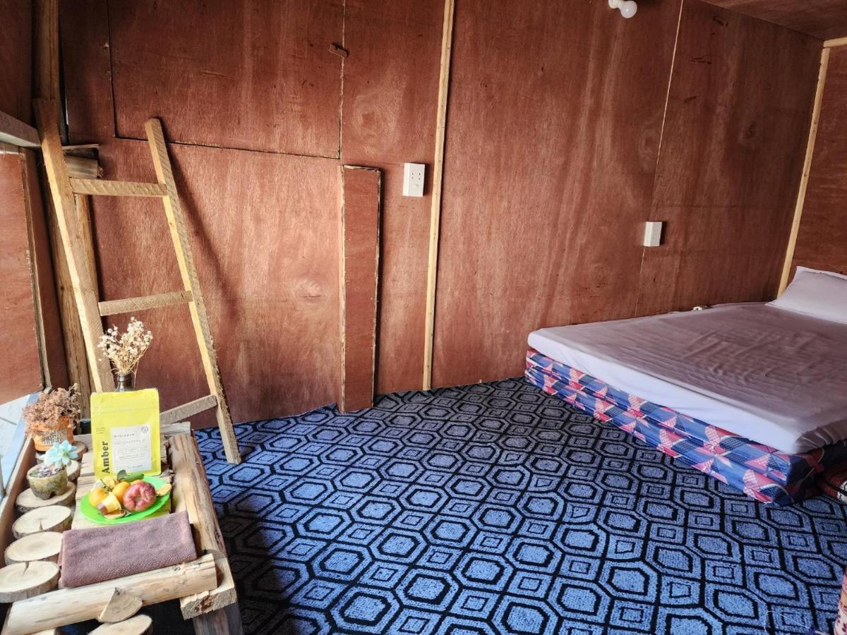 Double Room with Shared Bathroom