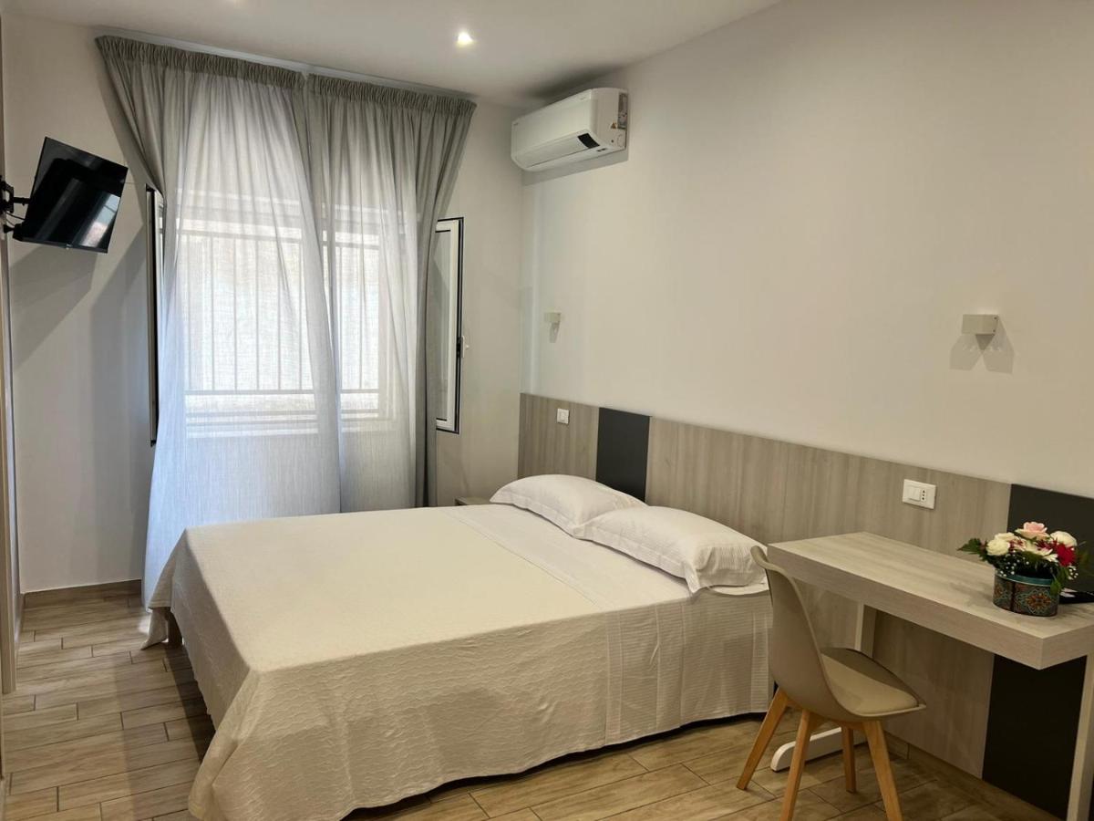 Triple Room with Private Bathroom