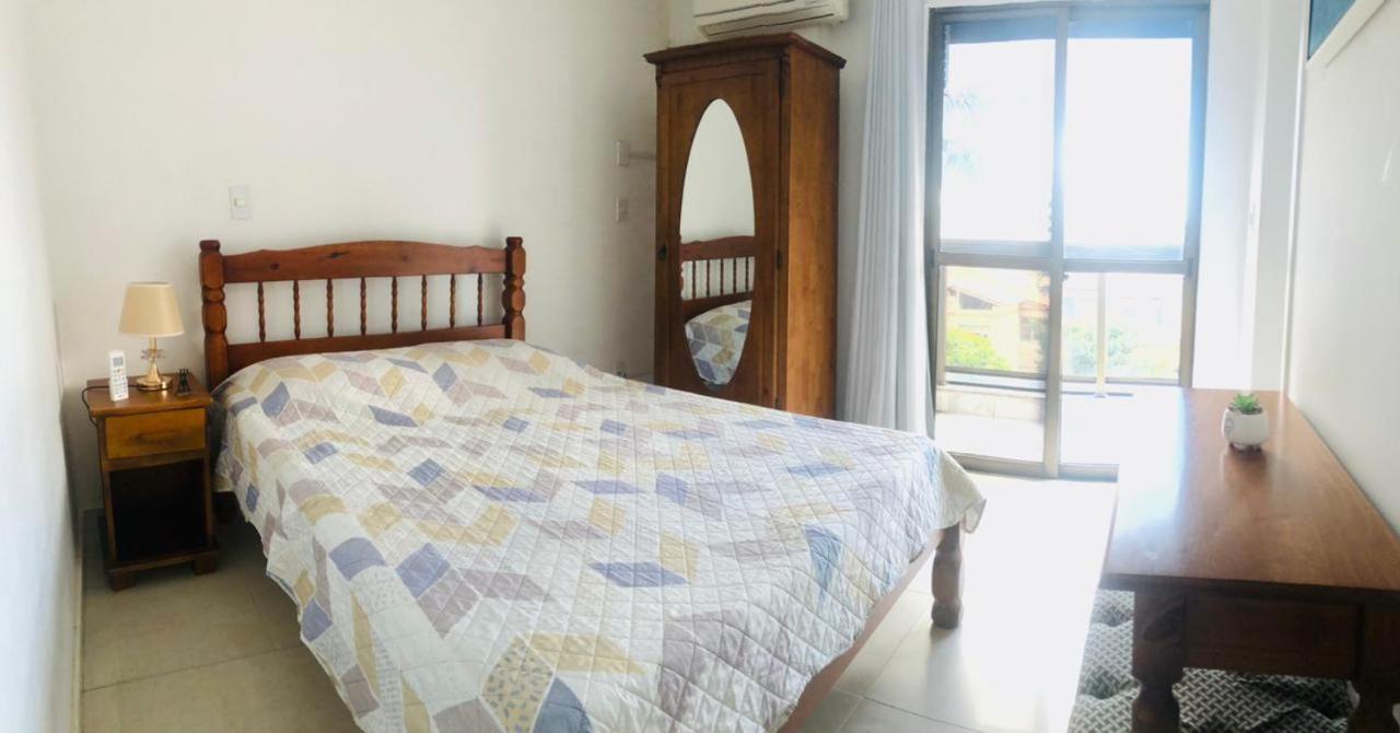 Apartamento con vistas a la piscina 