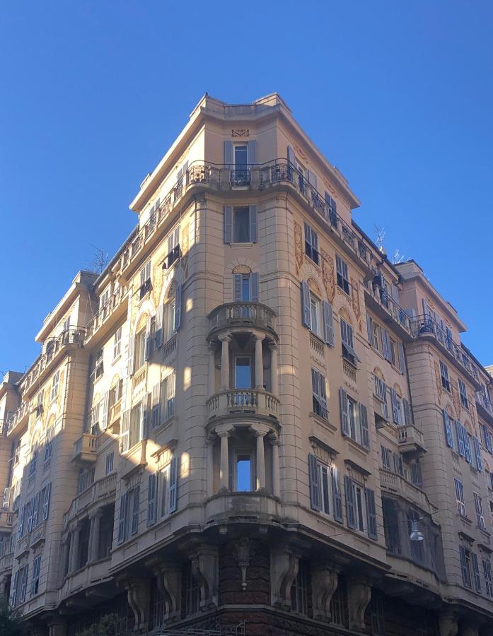 Noliday Savona Center Art Deco Apartment - Ferienwohnung Savona