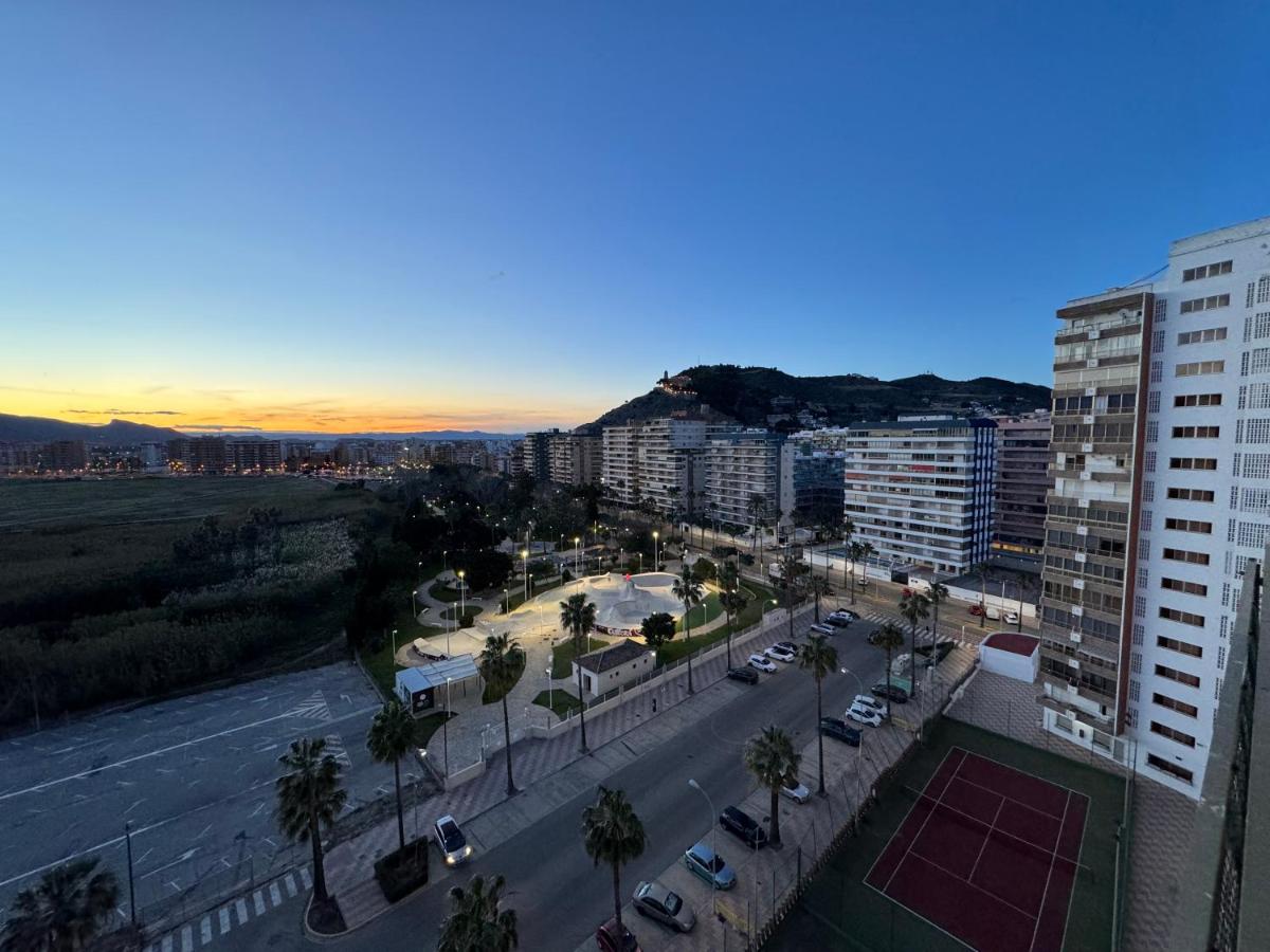 Apto. Cullera vistas espectaculares primera línea - B&B