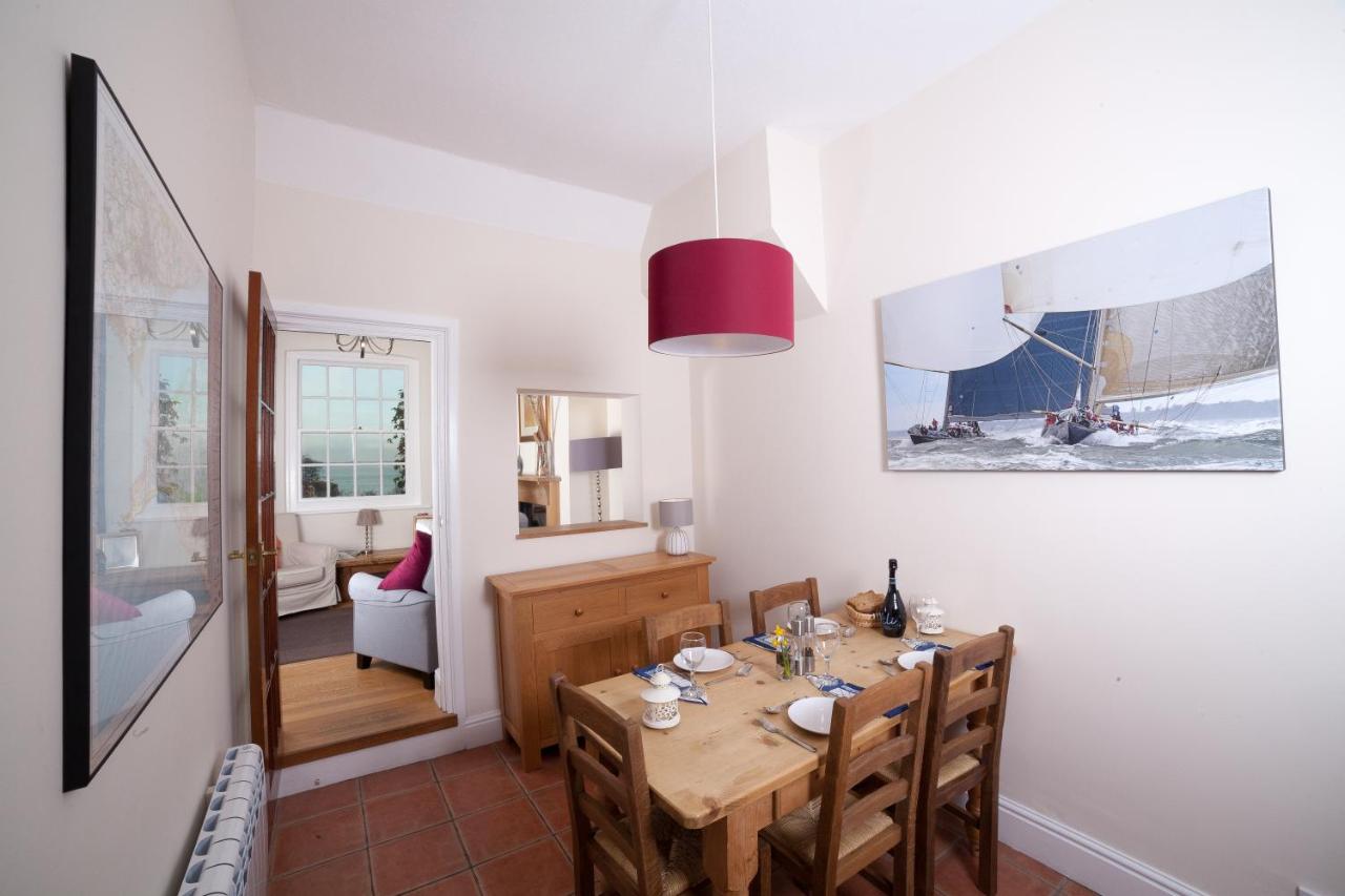 Fort Victoria Cottages - Sea View Cottage - Bed and Breakfast Yarmouth