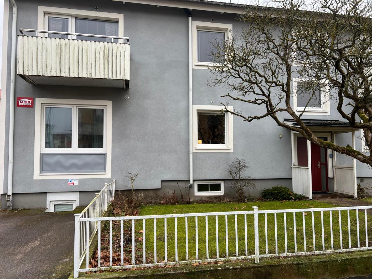 Central, university - centralt, högskolan - Bed and Breakfast Halmstad