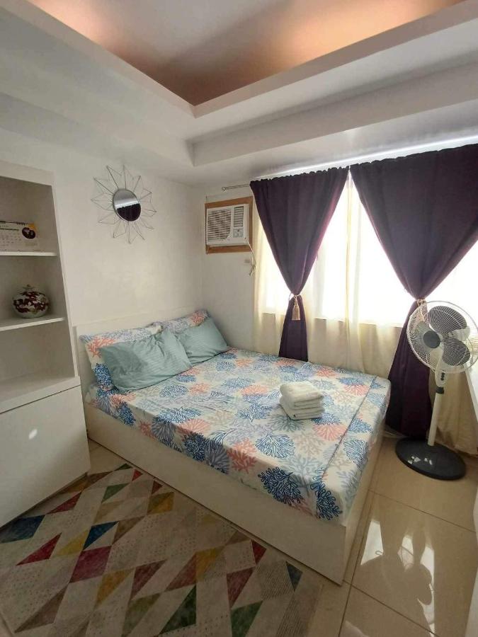 B&B Iloilo - Avida Tower 1 L21 staycation rm1002 - Bed and Breakfast Iloilo