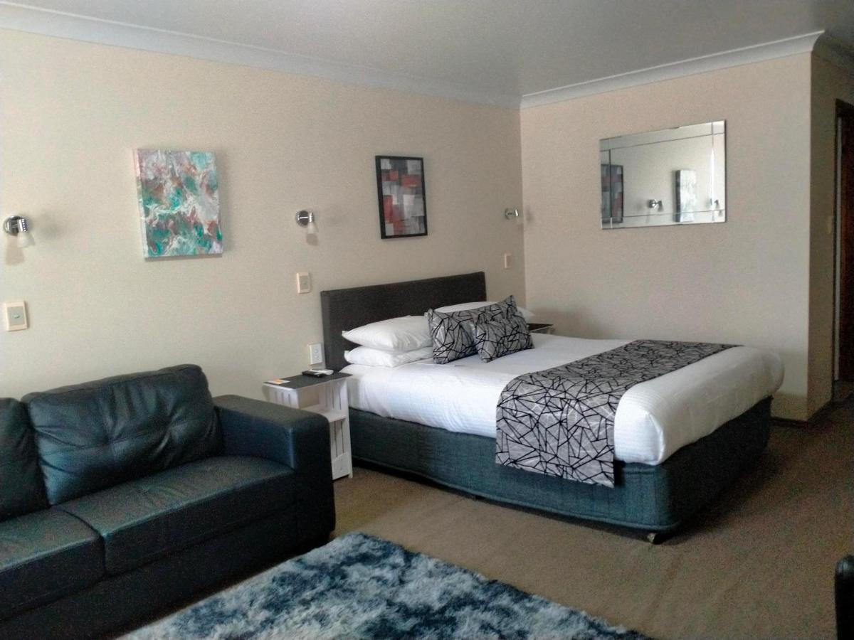 B&B Armidale - Sandstock Motor Inn Armidale - Bed and Breakfast Armidale