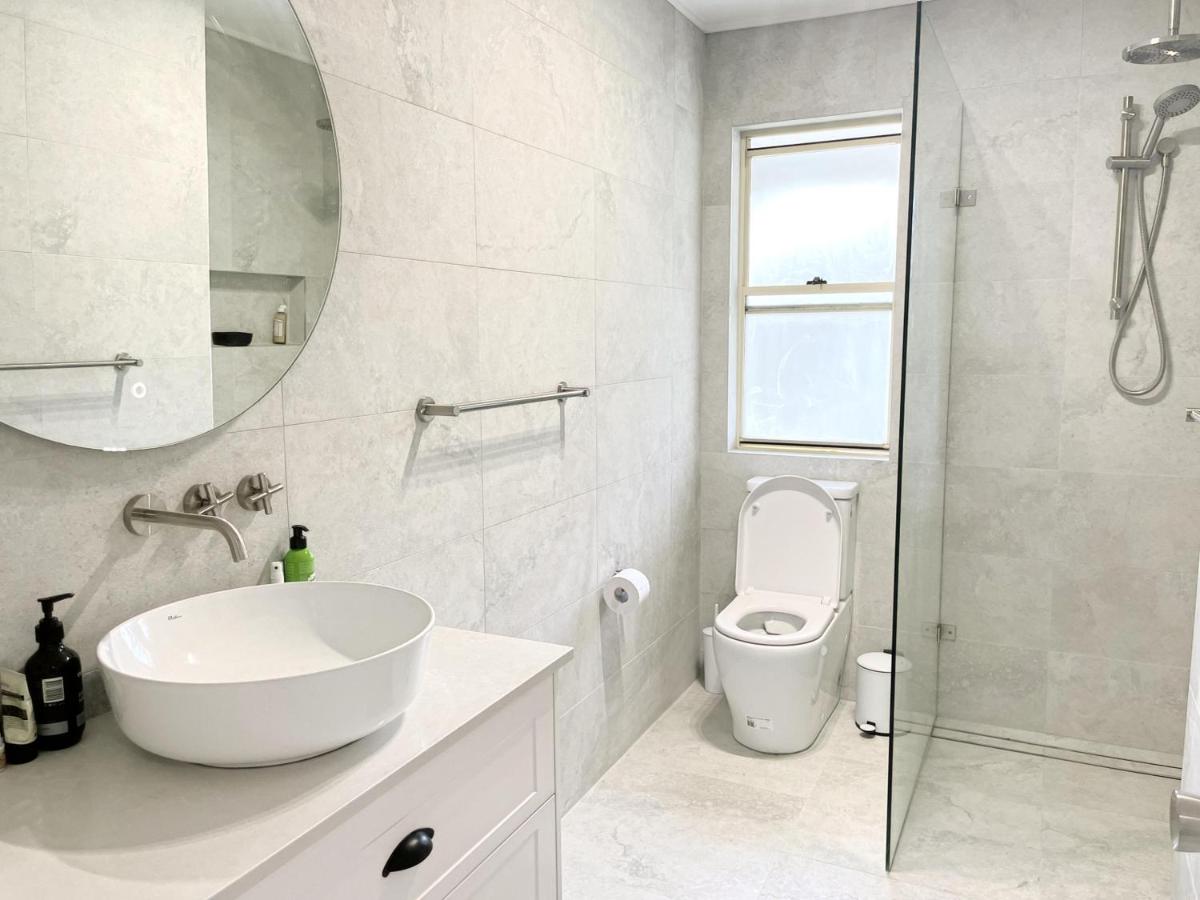 Three Bedroom Apartment Deluxe with Garden View