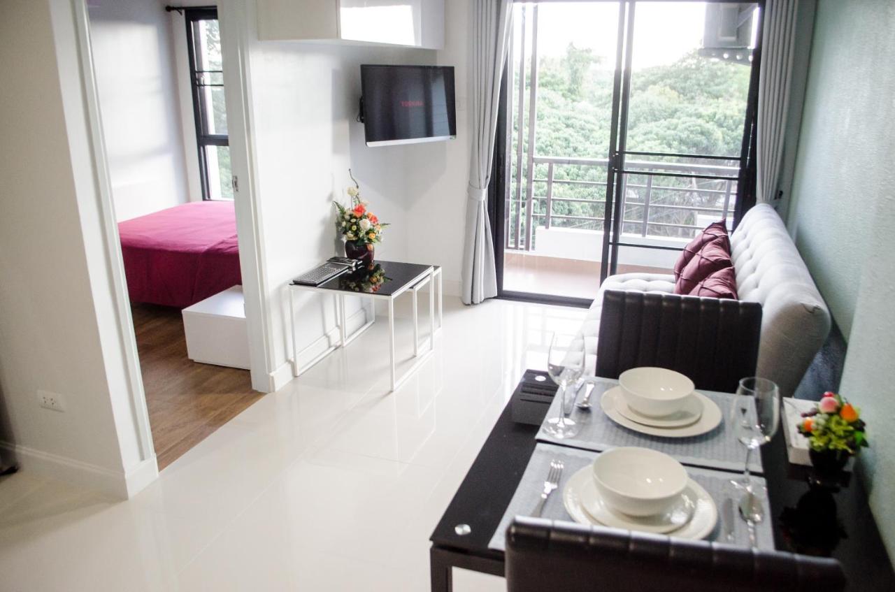 Appartement met 1 Slaapkamer en Uitzicht op het Zwembad
