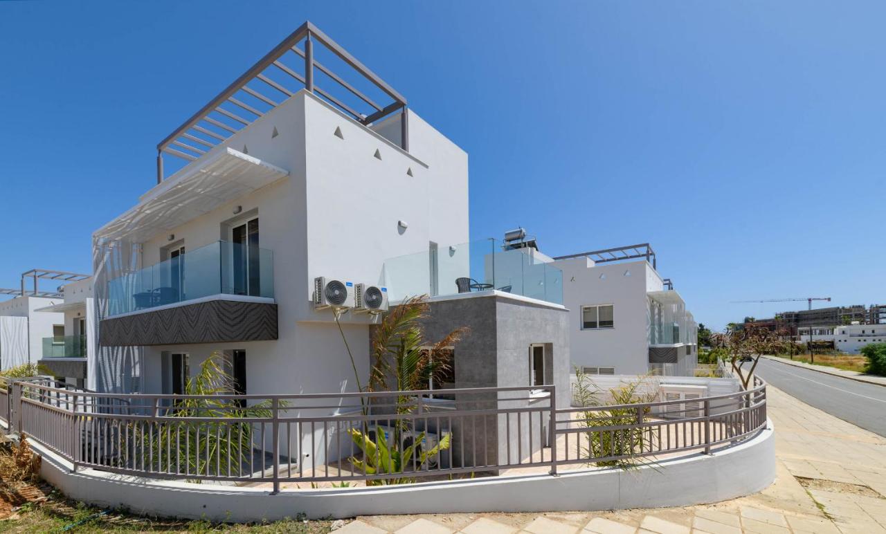 Nissini Villa #5 - B&B