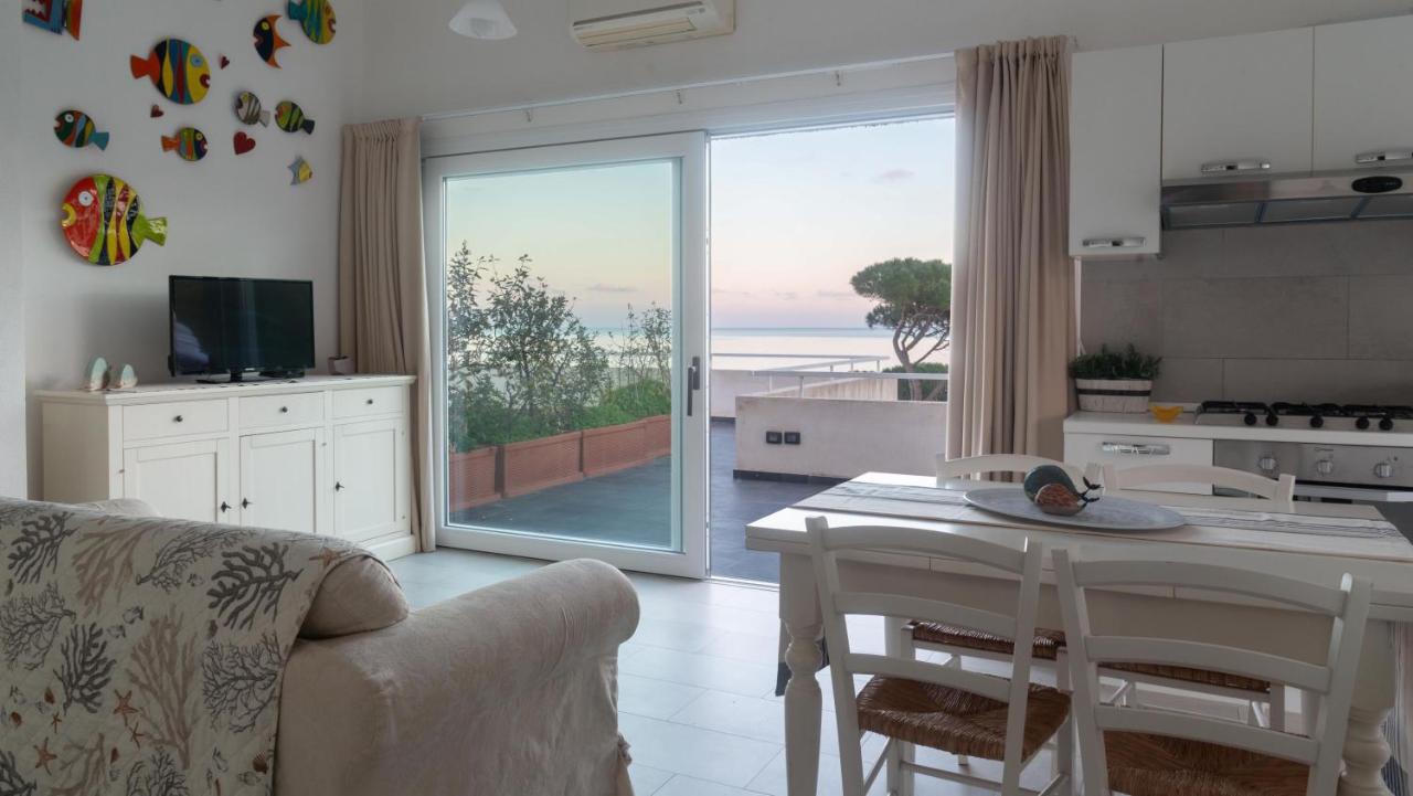 B&B Cala Liberotto - Welcomely - La Casa Sul Mare - Bed and Breakfast Cala Liberotto