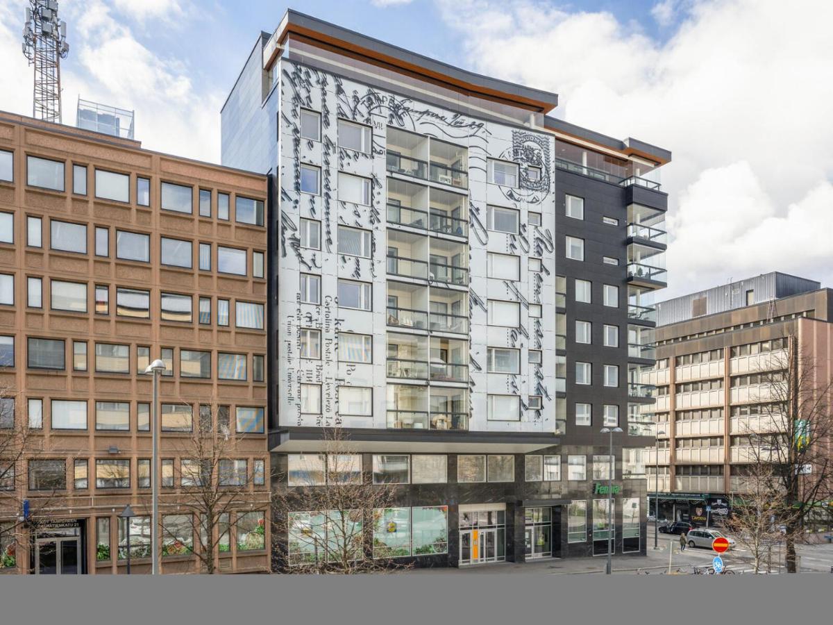 Kotimaailma Apartments - Moderni parvekkeellinen keskustakaksio - Rongankatu - Bed and Breakfast