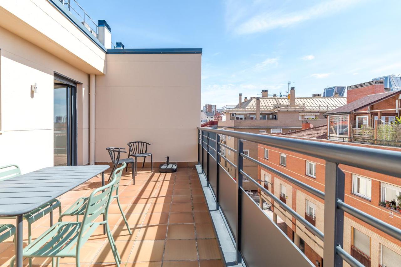 Apartment with Terrace
