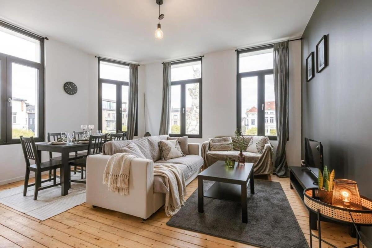 B&B Antwerp - Open view one-bedroom apartment with nice view - Bed and Breakfast Antwerp