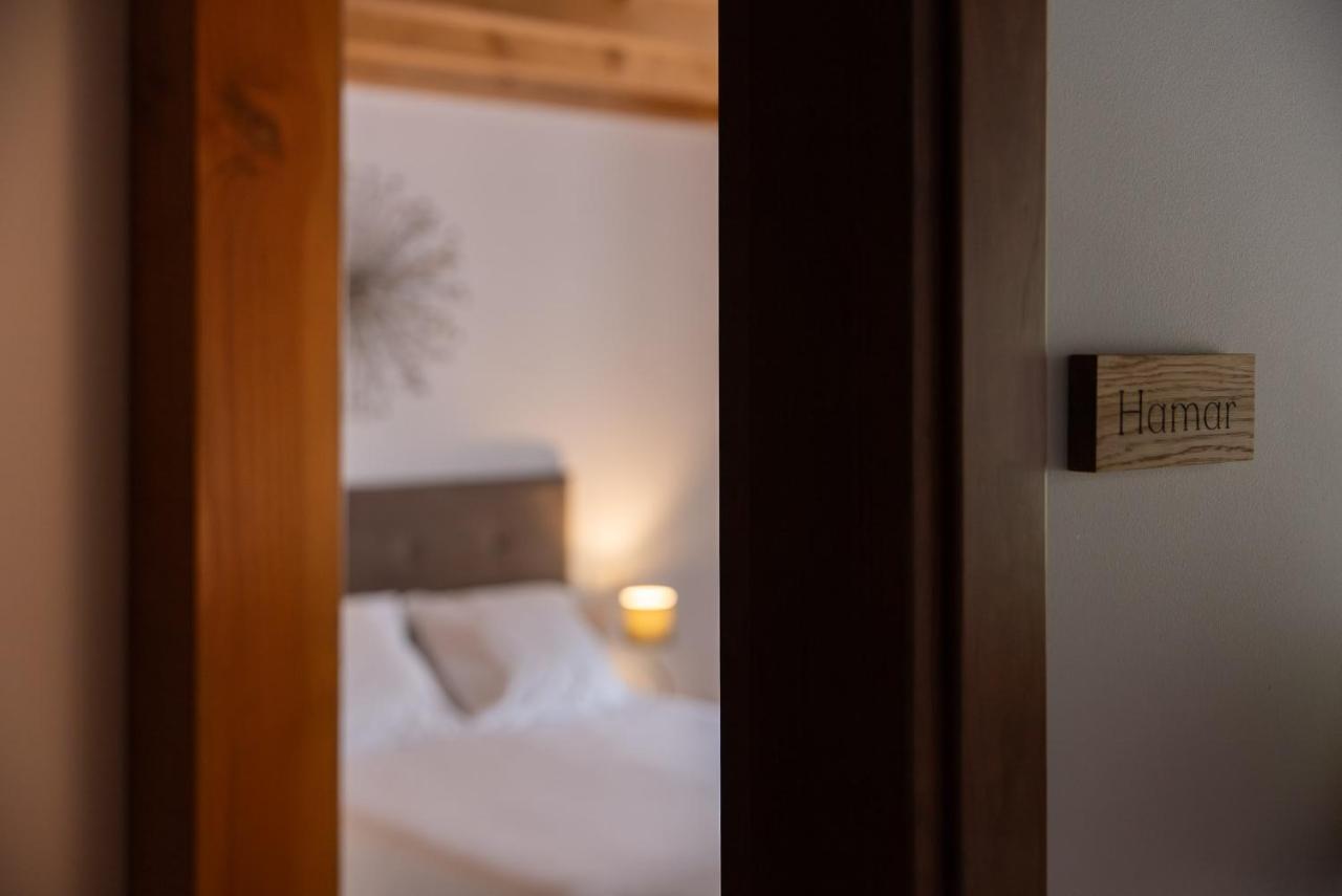 Camera Matrimoniale con Letto Supplementare