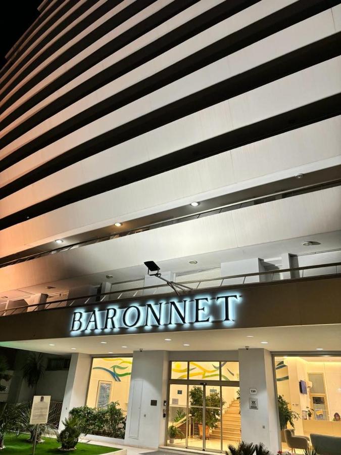 4 pers , 100m de la plage marina baie des anges French Riviera - Ferienwohnung