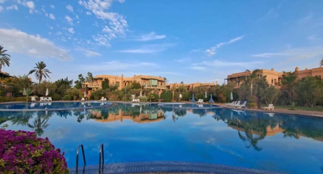 B&B Marrakech - appart rez de jardin vue piscine et lac - Bed and Breakfast Marrakech
