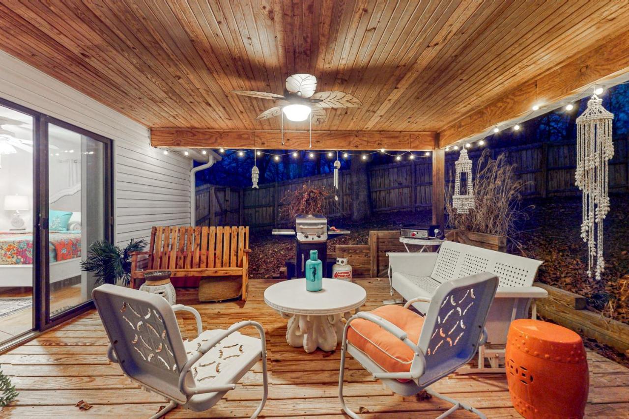 Monte Ne Getaway - B&B
