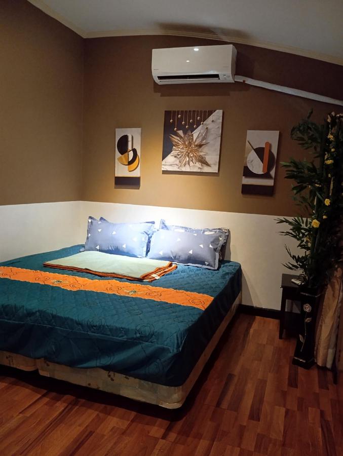 B&B Pusok - The Loft Layover - 3 minutes close proximity to Airport, Cozy and Quiet Condo - Bed and Breakfast Pusok