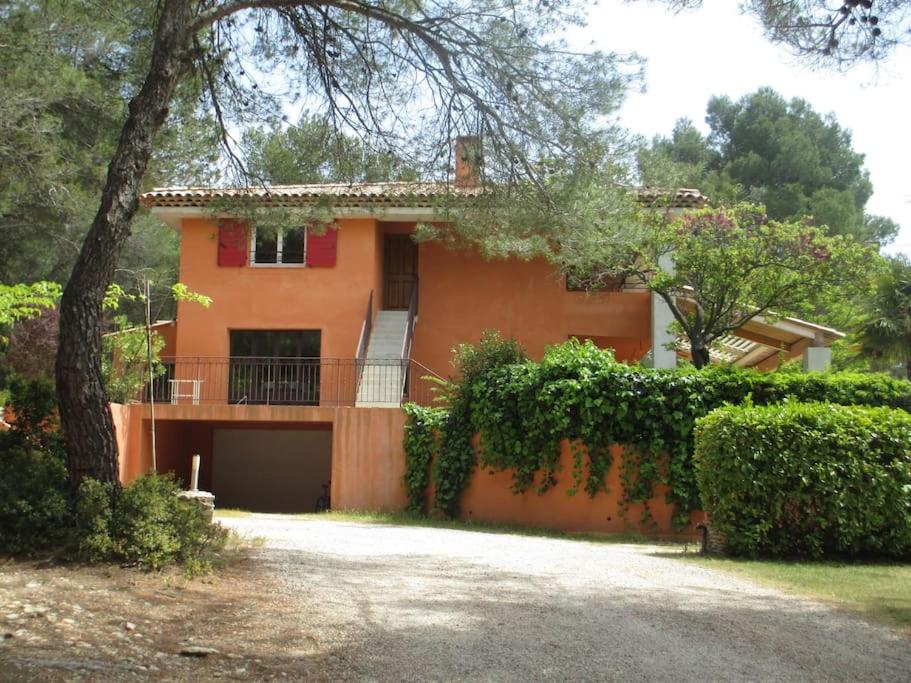 appartement T3 dans propriété de 5000m2 avec piscine - B&B