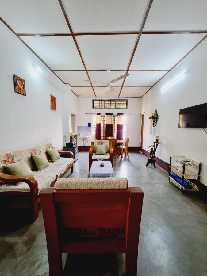 B&B Dibrugarh - Upasana Homestay - Bed and Breakfast Dibrugarh